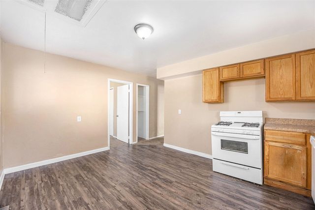 33505 Meldrum Street, Chesterfield, MI 48047