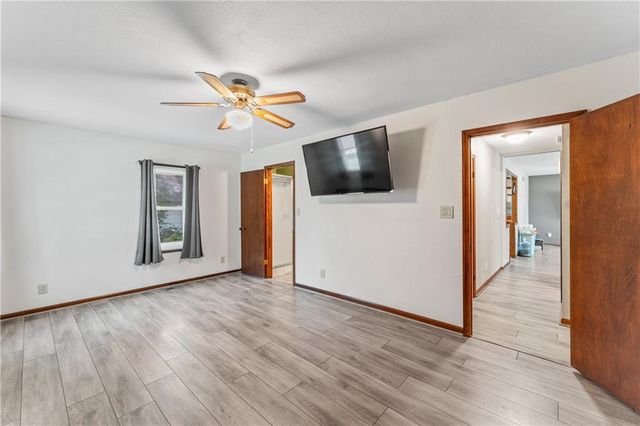 1216 S Saint Louis Street, Concordia, MO 64020