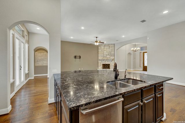 8310 Garden Arbor, San Antonio, TX 78266