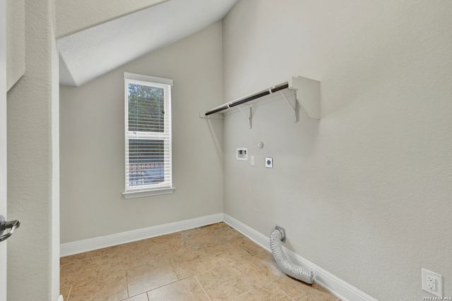 8310 Garden Arbor, San Antonio, TX 78266