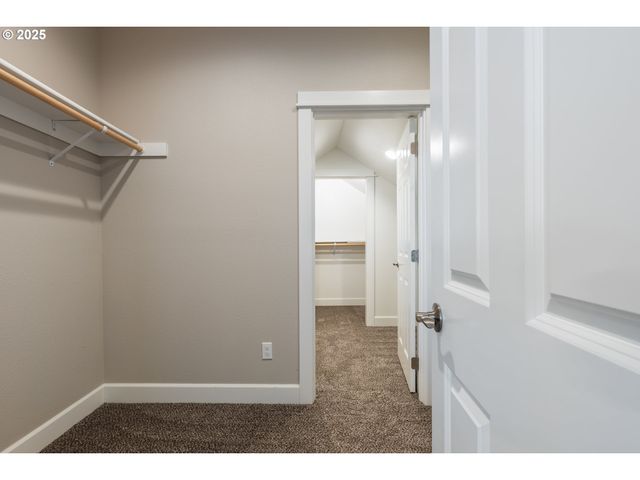 662 BROOKS Loop, Sutherlin, OR 97479