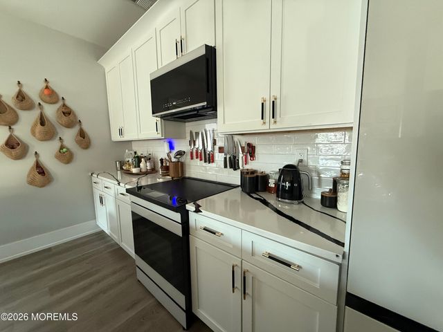 813 Ensign Avenue, Beachwood, NJ 08722