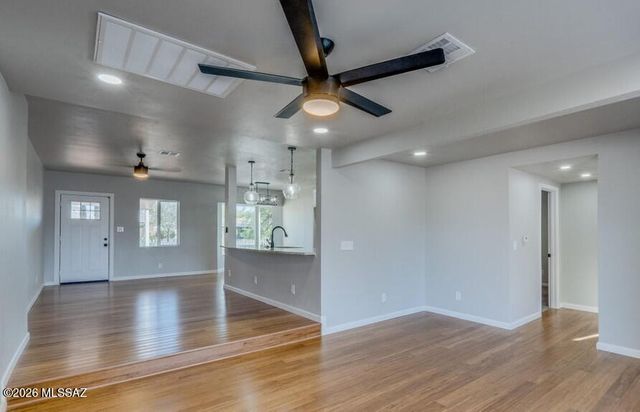 2621 E Adams Street, Tucson, AZ 85716