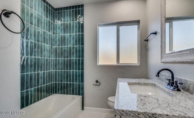 2621 E Adams Street, Tucson, AZ 85716