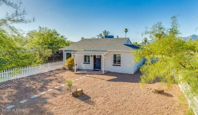 2621 E Adams Street, Tucson, AZ 85716