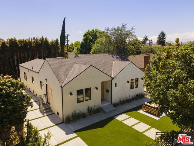 2739 Midvale Avenue, Los Angeles, CA 90064
