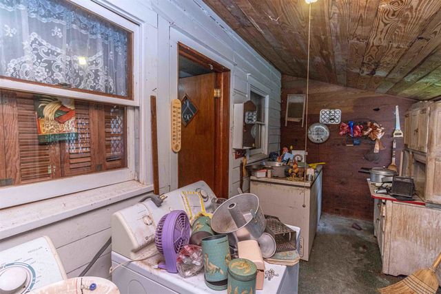1386A ELVIN WEEKS RD, Bethel Springs, TN 38315