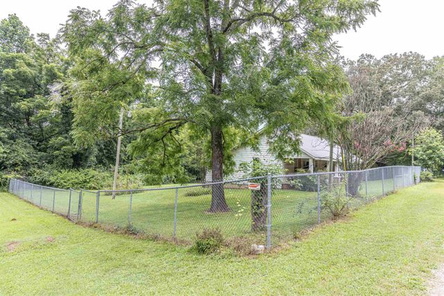 1386A ELVIN WEEKS RD, Bethel Springs, TN 38315
