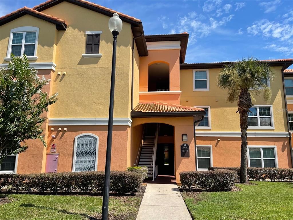 5475 VINELAND ROAD 8209, Orlando, FL 32811