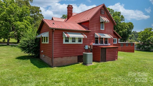 237 Shiloh Church Road, Hickory, NC 28601