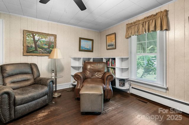 237 Shiloh Church Road, Hickory, NC 28601