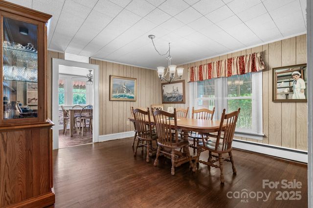 237 Shiloh Church Road, Hickory, NC 28601