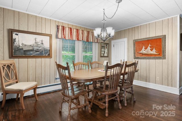 237 Shiloh Church Road, Hickory, NC 28601