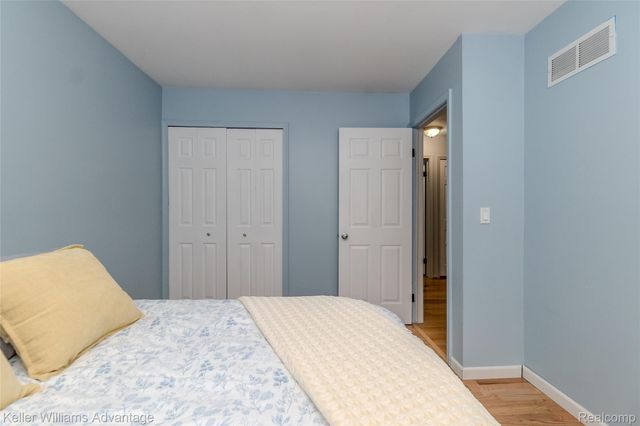 3871 Cheryl Drive, Commerce Charter Township, MI 48382