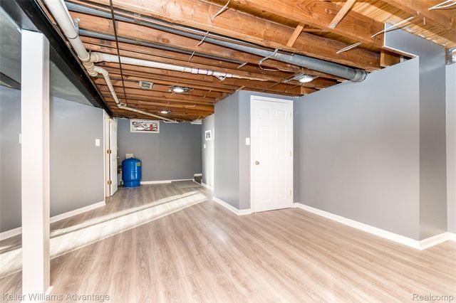 3871 Cheryl Drive, Commerce Charter Township, MI 48382