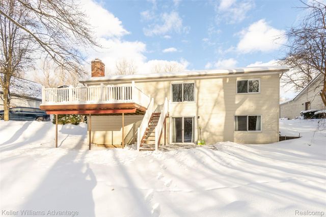 3871 Cheryl Drive, Commerce Charter Township, MI 48382