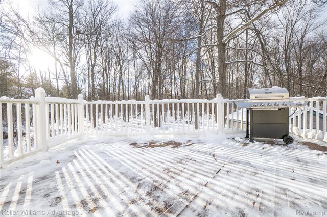 3871 Cheryl Drive, Commerce Charter Township, MI 48382