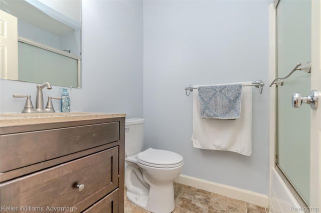 3871 Cheryl Drive, Commerce Charter Township, MI 48382