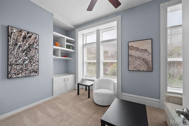 2745 Russell Boulevard, St Louis, MO 63104