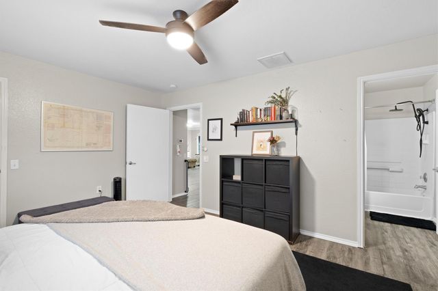 12117 Briarcreek LOOP, Manor, TX 78653