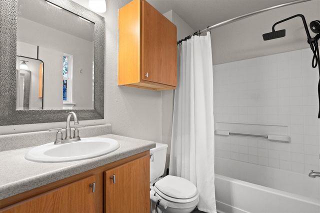 12117 Briarcreek LOOP, Manor, TX 78653