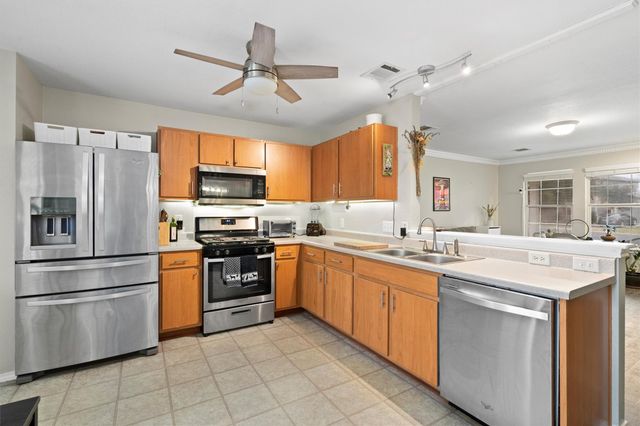 12117 Briarcreek LOOP, Manor, TX 78653