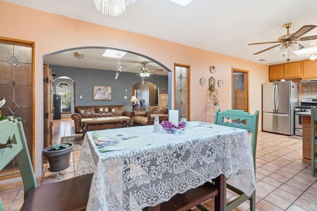 732 Grace Street NE, Albuquerque, NM 87123