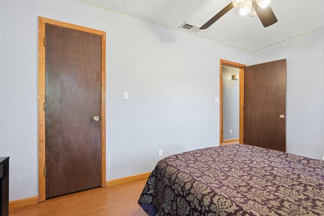 732 Grace Street NE, Albuquerque, NM 87123
