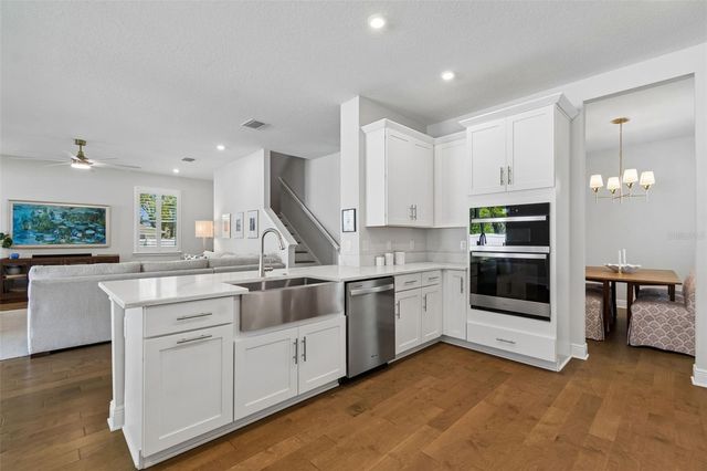 3401 W PEARL AVE, Tampa, FL 33611