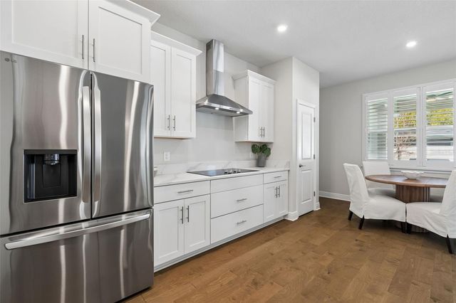 3401 W PEARL AVE, Tampa, FL 33611