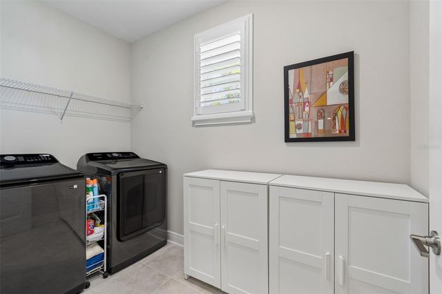 3401 W PEARL AVE, Tampa, FL 33611