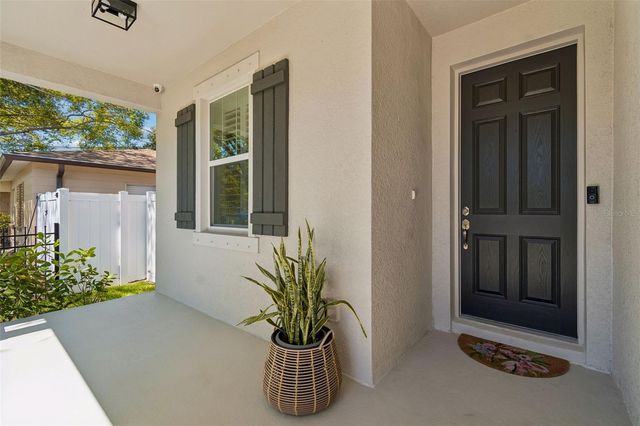 3401 W PEARL AVE, Tampa, FL 33611