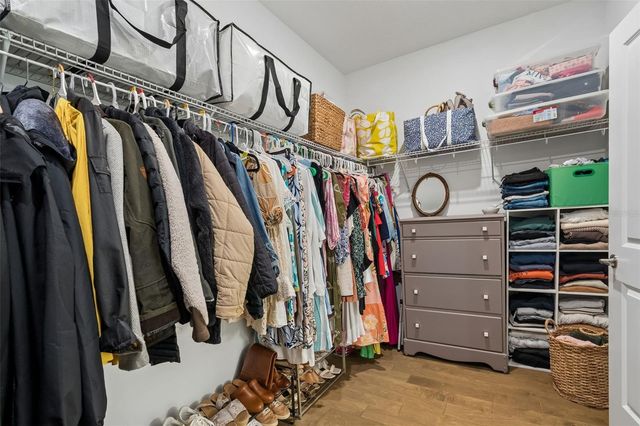 3401 W PEARL AVE, Tampa, FL 33611