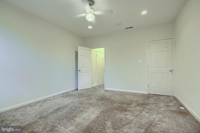 3215 E FAIRMOUNT AVE, Baltimore, MD 21224
