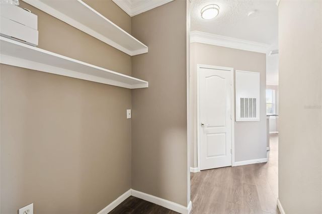 17978 VILLA CREEK DRIVE, Tampa, FL 33647