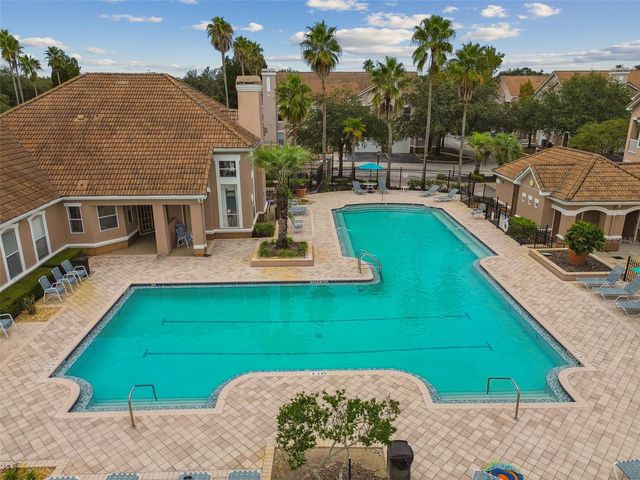 17978 VILLA CREEK DRIVE, Tampa, FL 33647