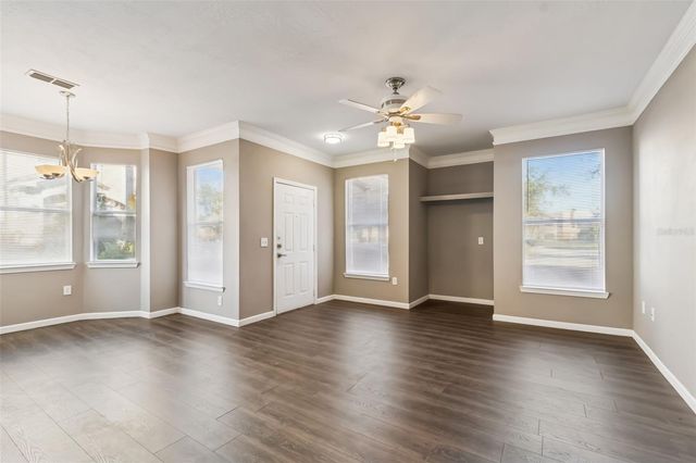 17978 VILLA CREEK DRIVE, Tampa, FL 33647