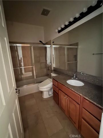 9301 Shirley Avenue 13, Northridge, CA 91324