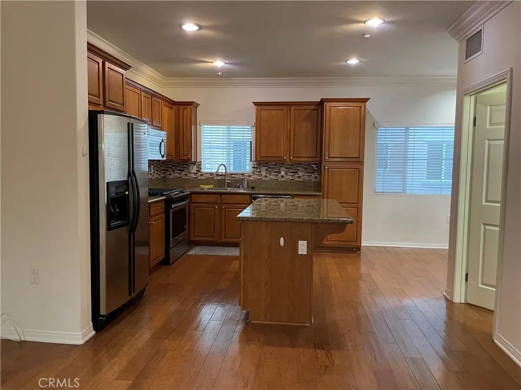9301 Shirley Avenue 13, Northridge, CA 91324