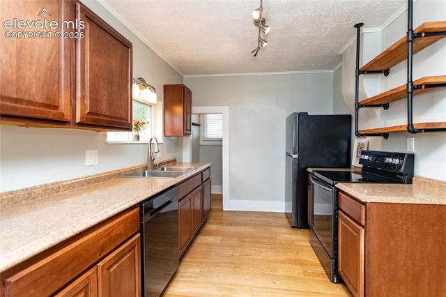 416 E Columbia Street, Colorado Springs, CO 80907