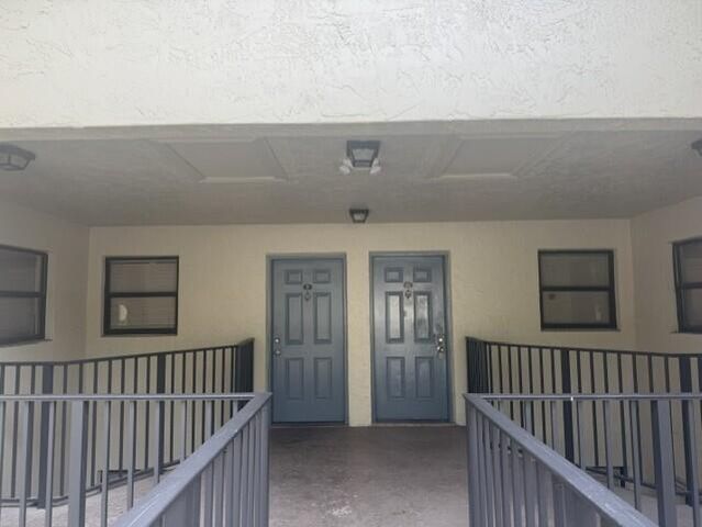 1495 LAKE CRYSTAL Drive G, West Palm Beach, FL 33411