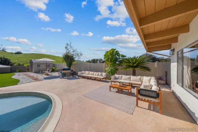 4010 Corral Canyon Rd, Bonita, CA 91902