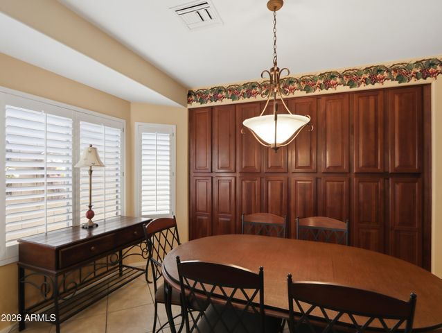 6216 W HEDGEHOG Place, Phoenix, AZ 85083