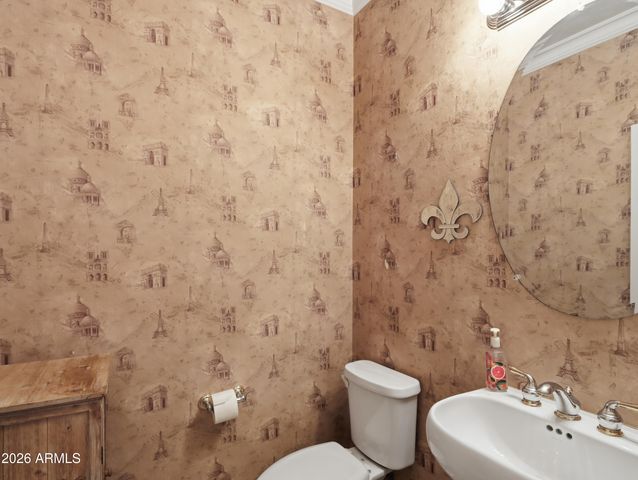 6216 W HEDGEHOG Place, Phoenix, AZ 85083