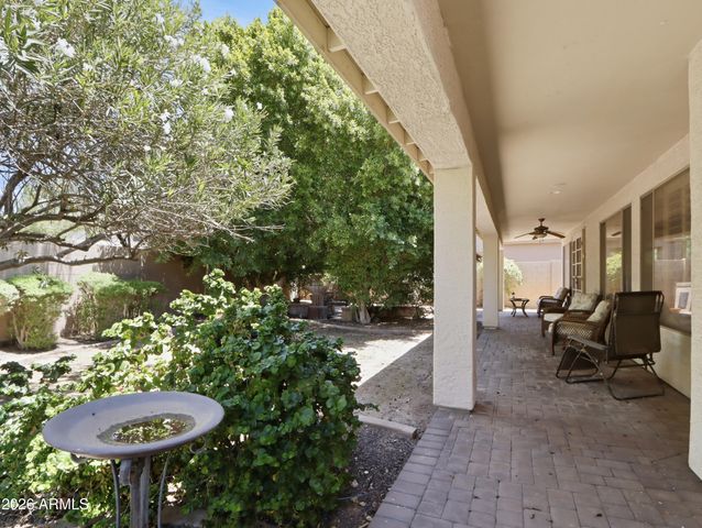 6216 W HEDGEHOG Place, Phoenix, AZ 85083