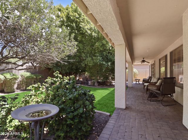6216 W HEDGEHOG Place, Phoenix, AZ 85083