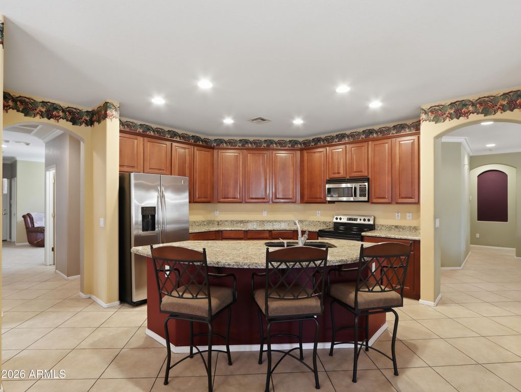 6216 W HEDGEHOG Place, Phoenix, AZ 85083 — photo 5