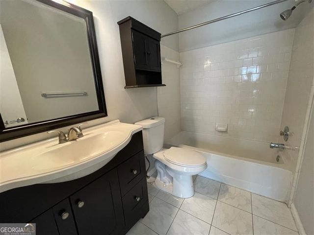 2930 Governors Court, Marietta, GA 30066