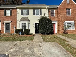 2930 Governors Court, Marietta, GA 30066