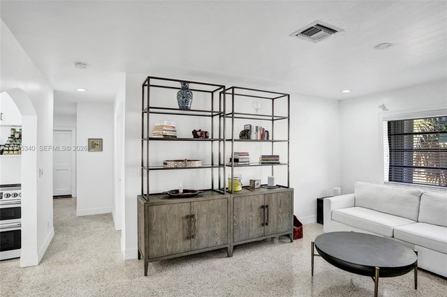 280 NE Spanish Ct 280, Boca Raton, FL 33432